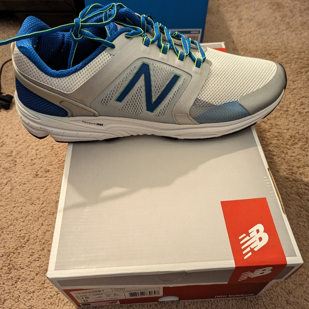 New balance running shoes